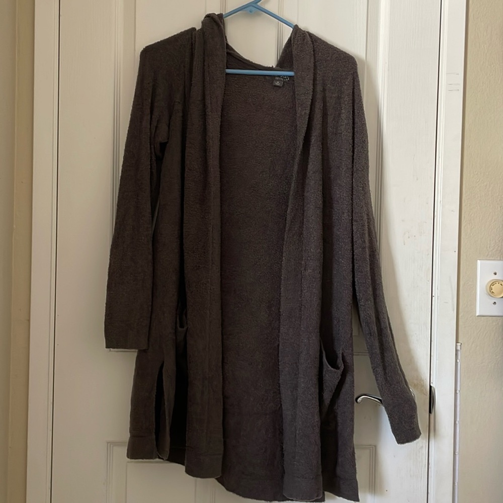 Barefoot dreams cardigan w hood